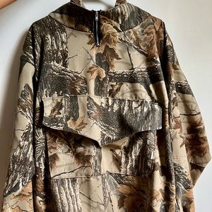 Realtree Camo Pullover by Napier